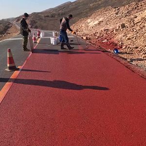 烟台一是彩钢瓦喷漆翻新，地面喷涂